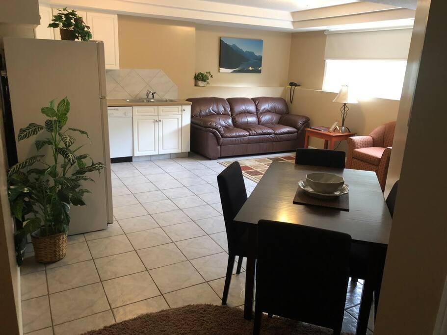 Paradise Canyon Golf Resort - Luxury Condo M409 Lethbridge Kültér fotó