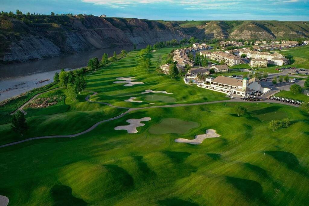 Paradise Canyon Golf Resort - Luxury Condo M409 Lethbridge Kültér fotó